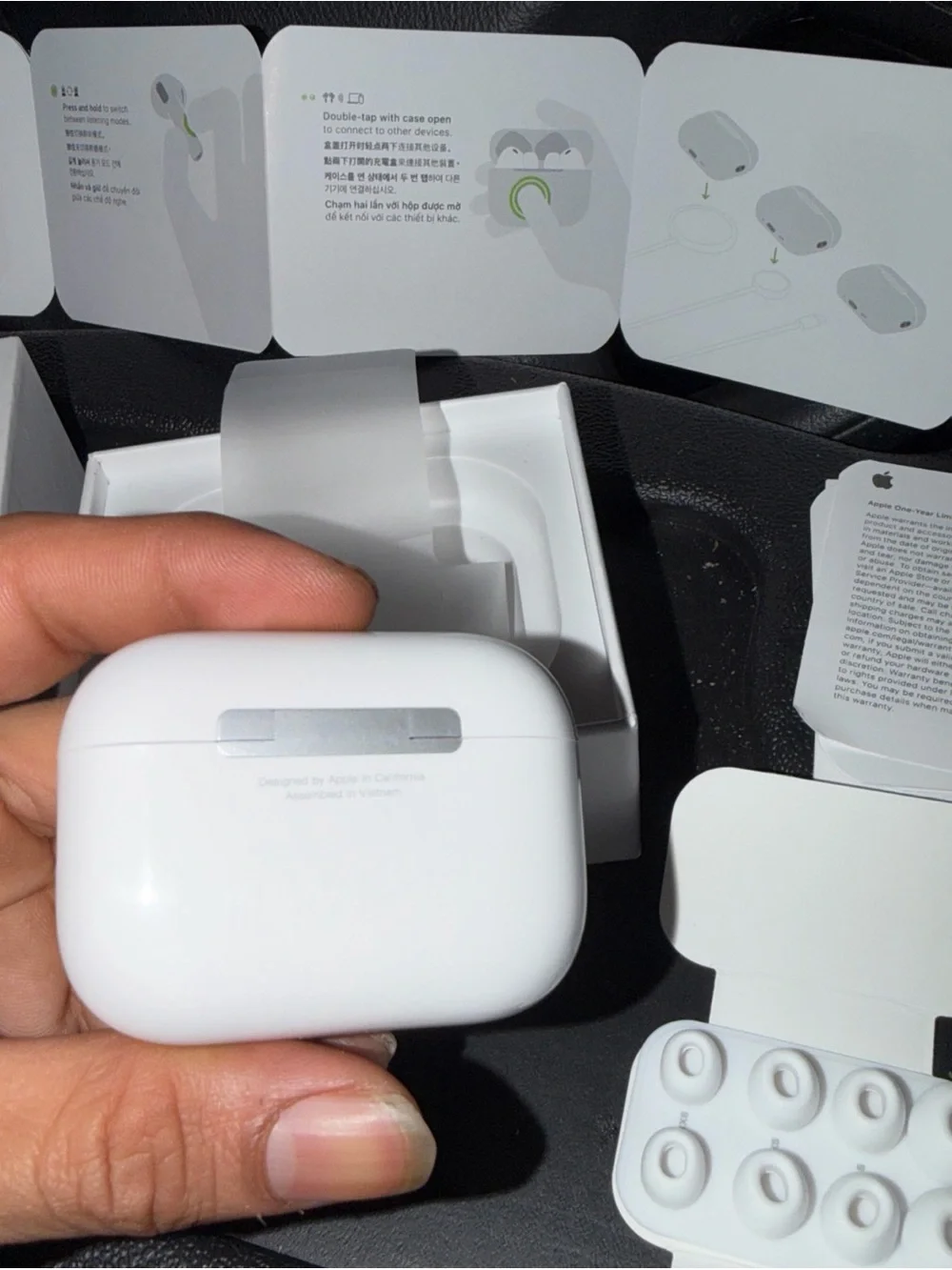 Apple AirPods Pro Wireless Earbuds in White with Charging Case
